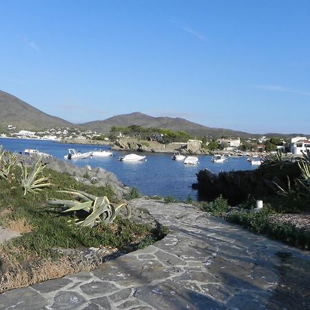 Isla Privada En Cadaques De Ensueno Con 11 Habitaciones Dobles Con Bano Privado Y Piscina Bagian luar foto